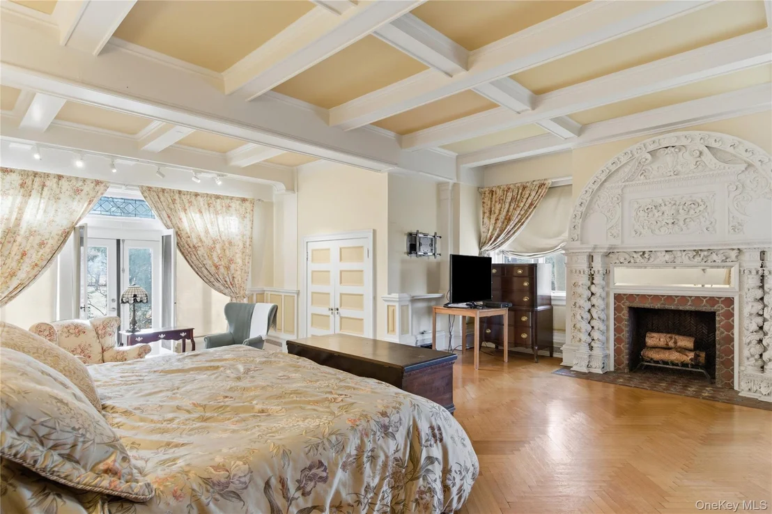 Photo of 5 Cedar Lane