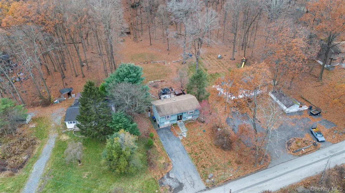 Photo of 39 Peddler Hill Road