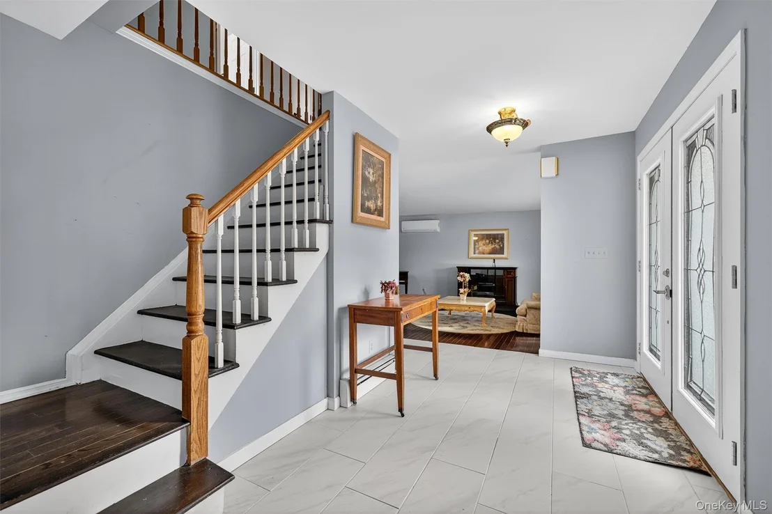 Photo of 120 Pine Tree Road