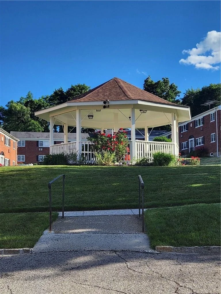 Photo of Unit A2 at 1879 Crompond Road