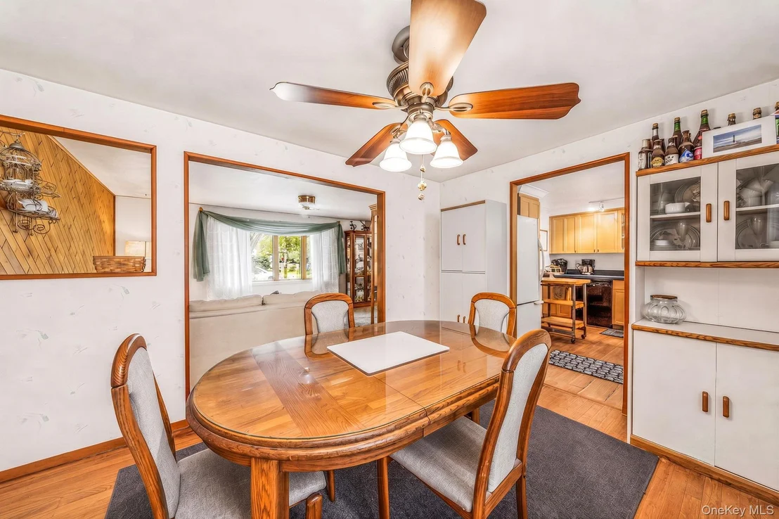 Photo of 9 Foxcroft Lane