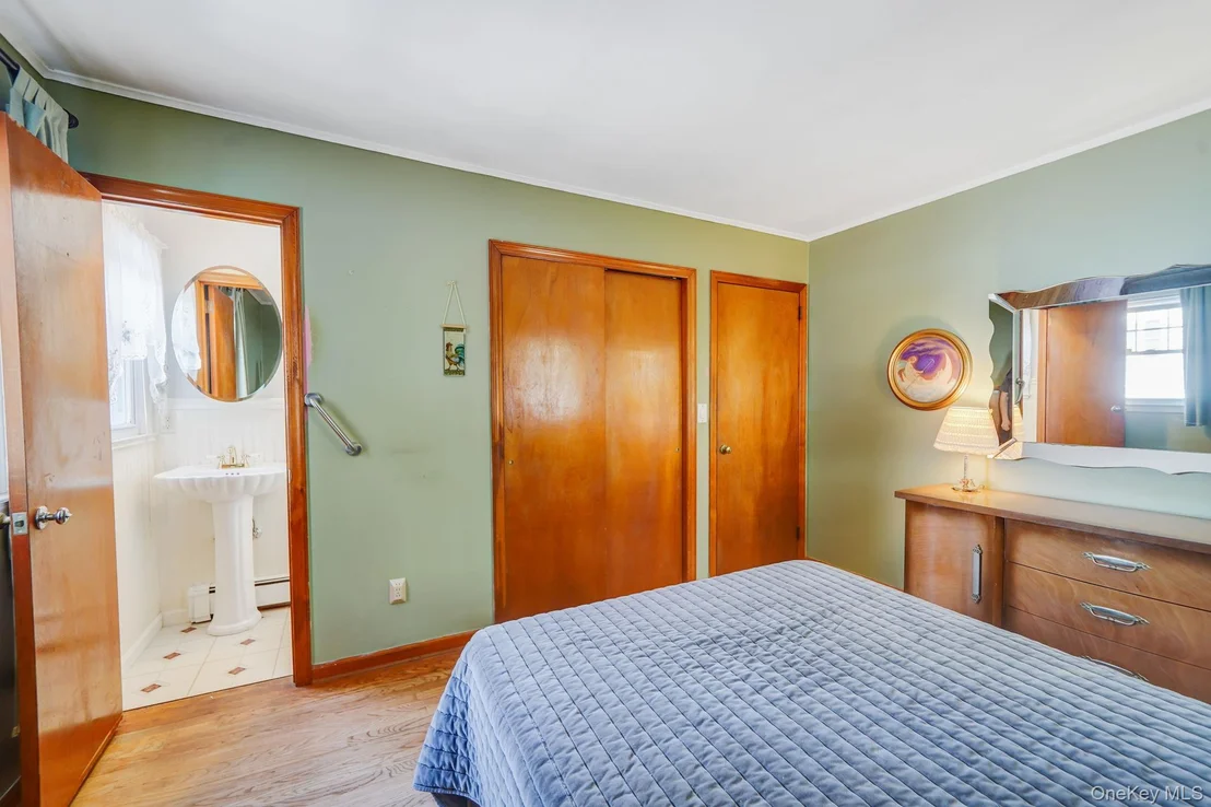 Photo of 34 Oxbow Road