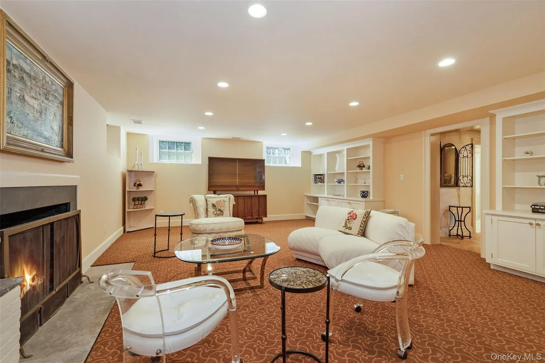 Photo of 8 Cooper Road
