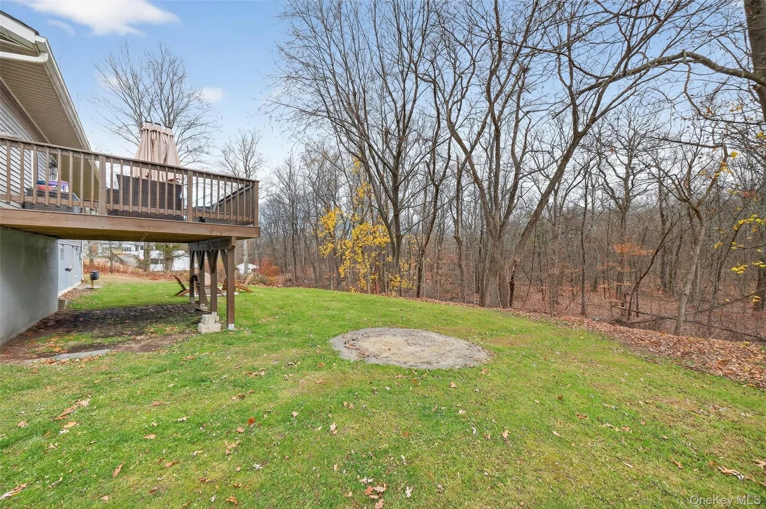 Photo of 8 Ridge Road