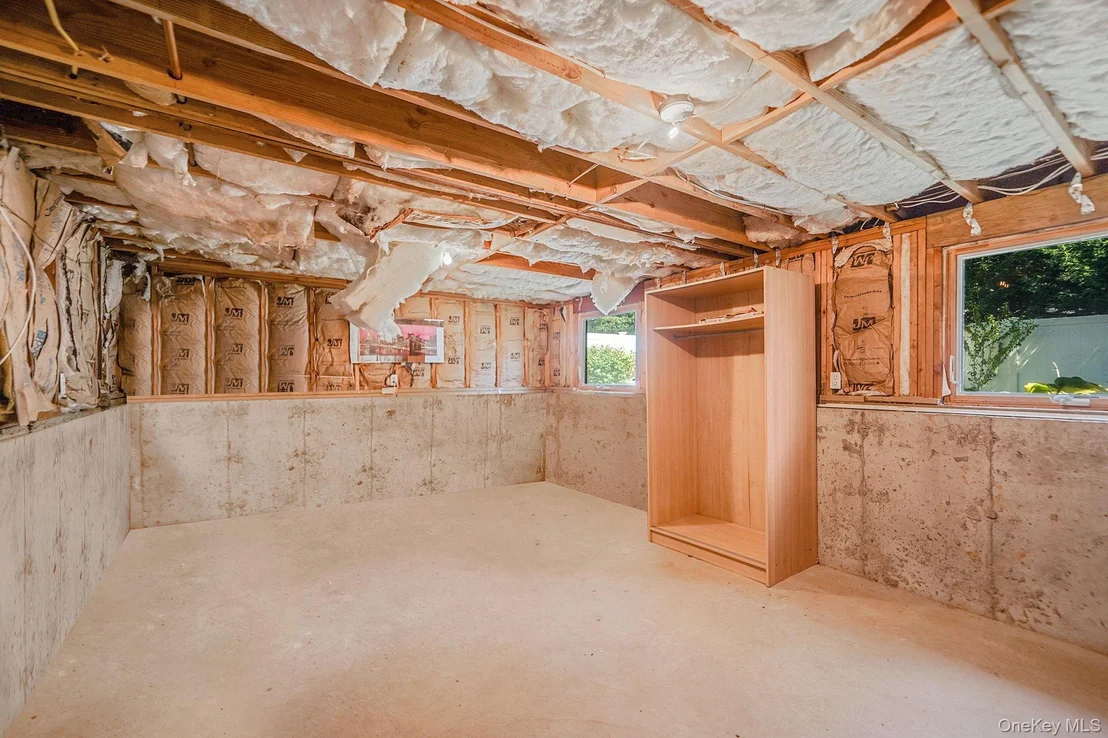 Photo of 7 Deepdale Drive