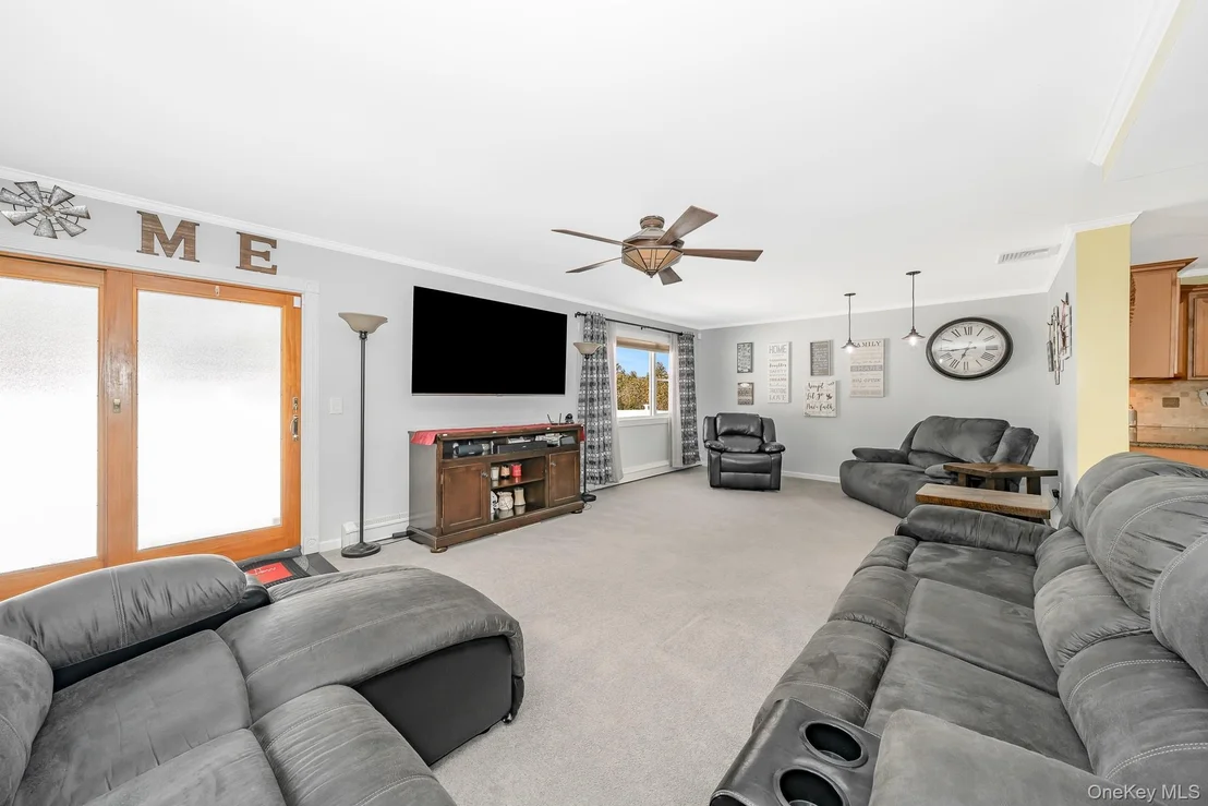 Photo of 3 Aron Street