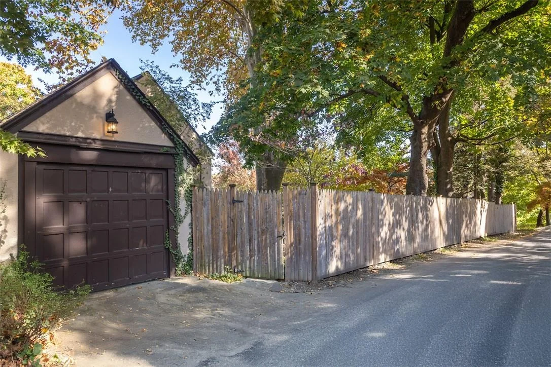 Photo of 44 Sherman Avenue