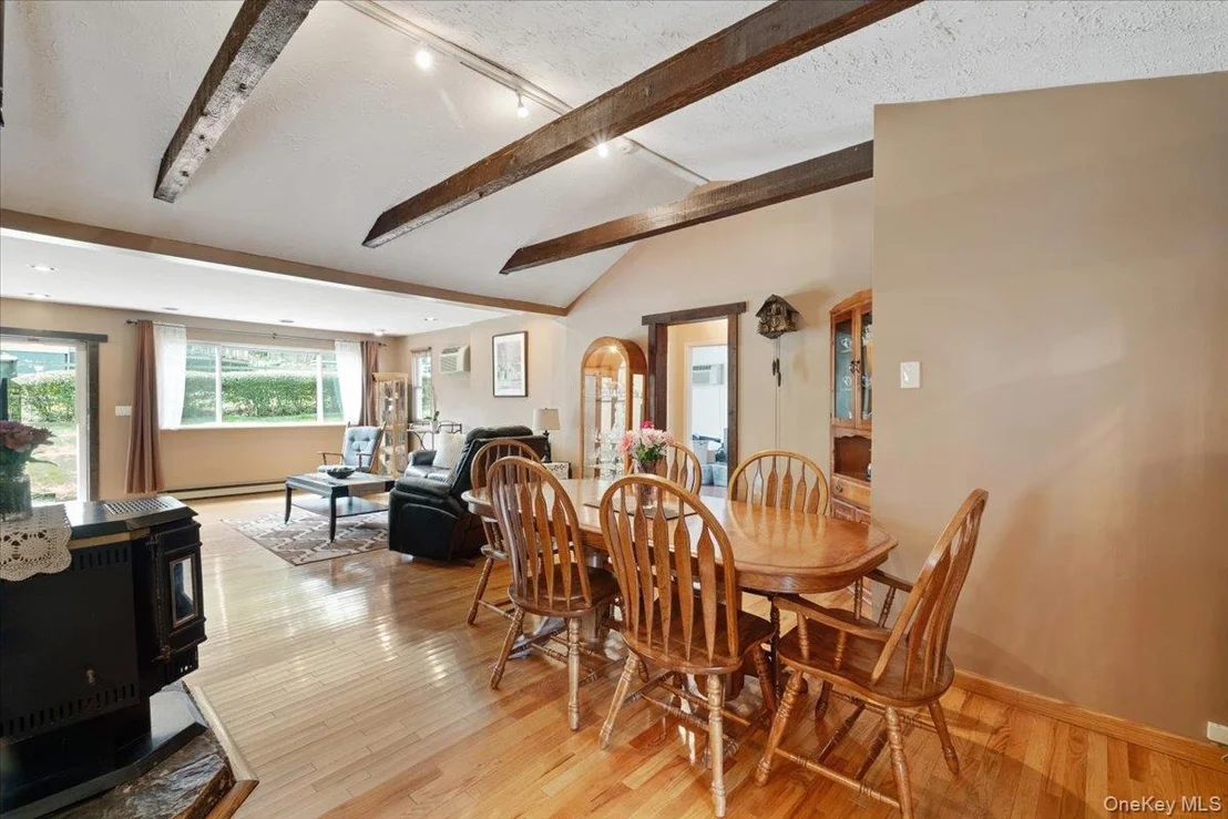 Photo of 333 Rockledge Road