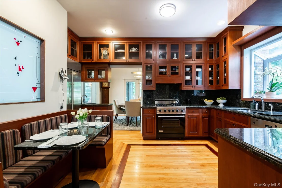 Photo of 3 West Drive