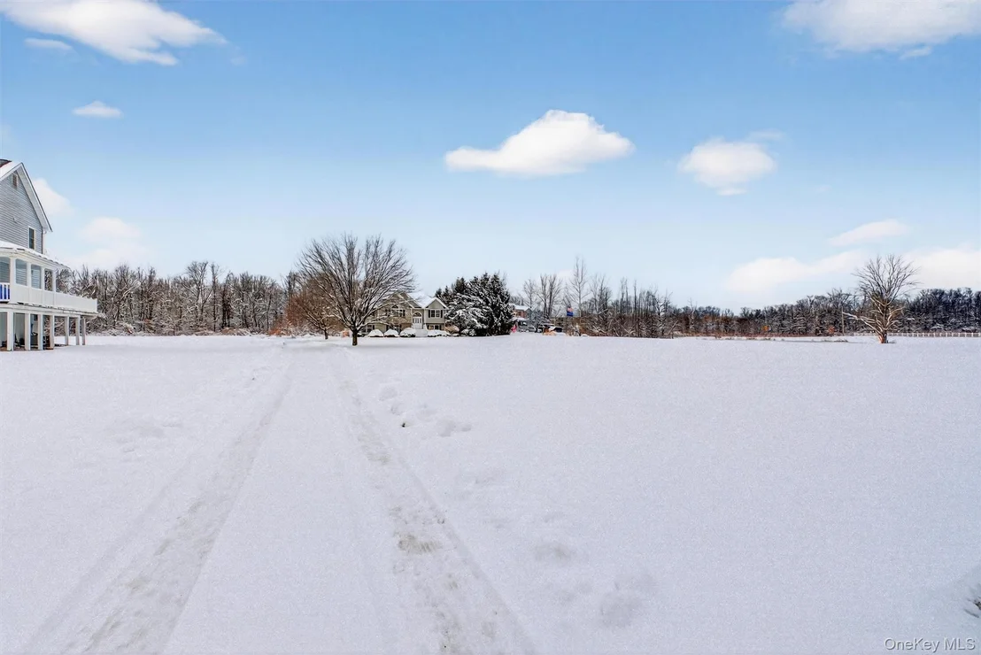 Photo of 192 Robinson Lane