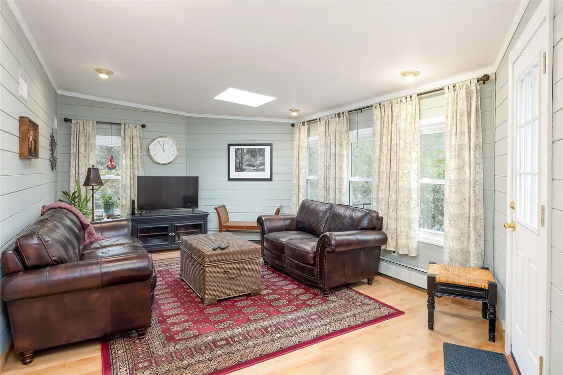 Photo of 9 Mount Grey Road