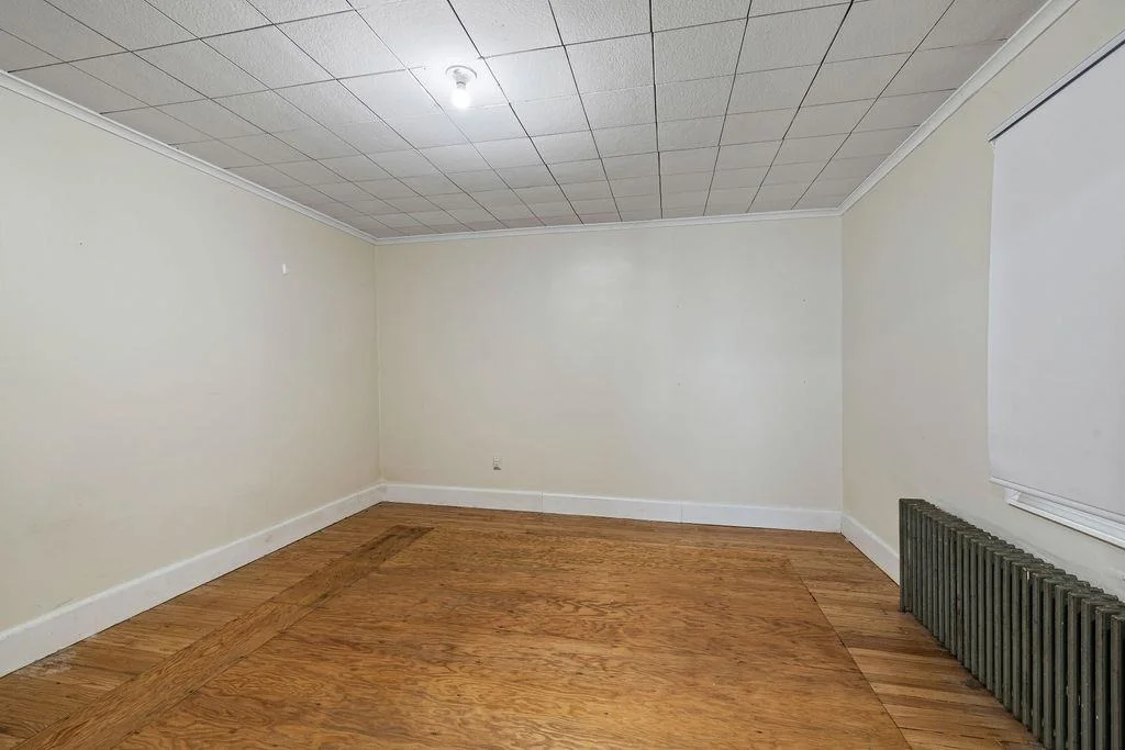 Photo of 11 Waldron Avenue