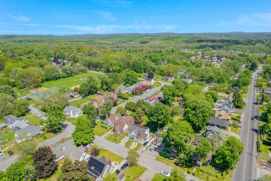 Photo of 4 Crestwood Boulevard