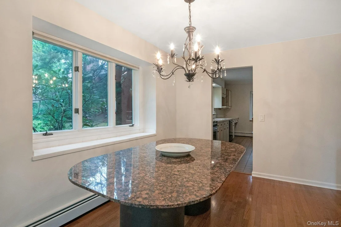 Photo of 707 Eagle Bay Drive