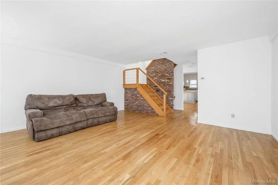 Photo of Unit D at 178D Edgewater Park