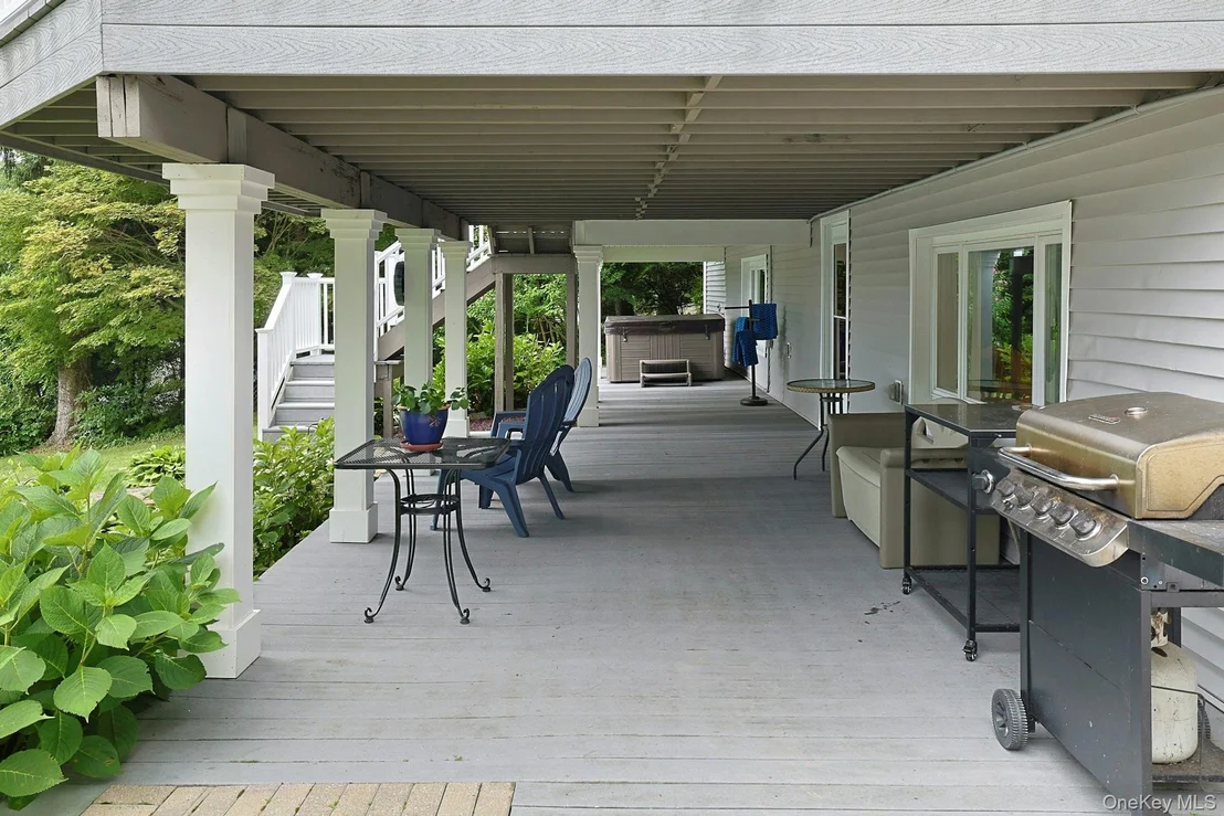 Photo of 11 Lakeside Road