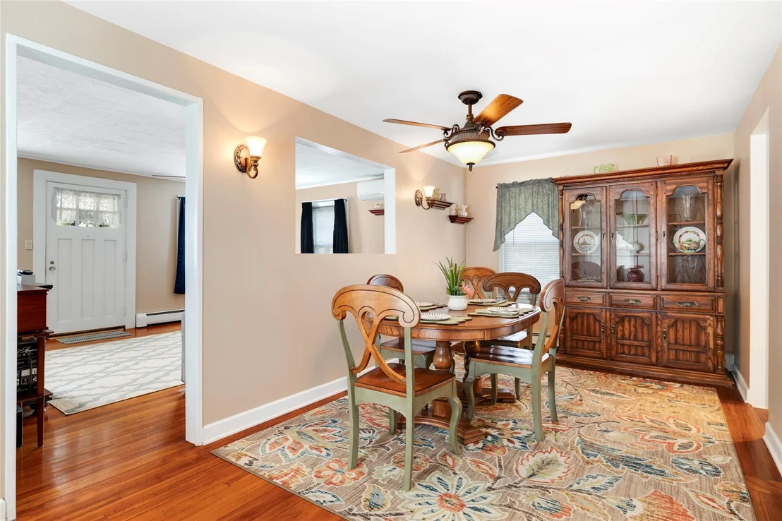 Photo of 47 Pine Avenue
