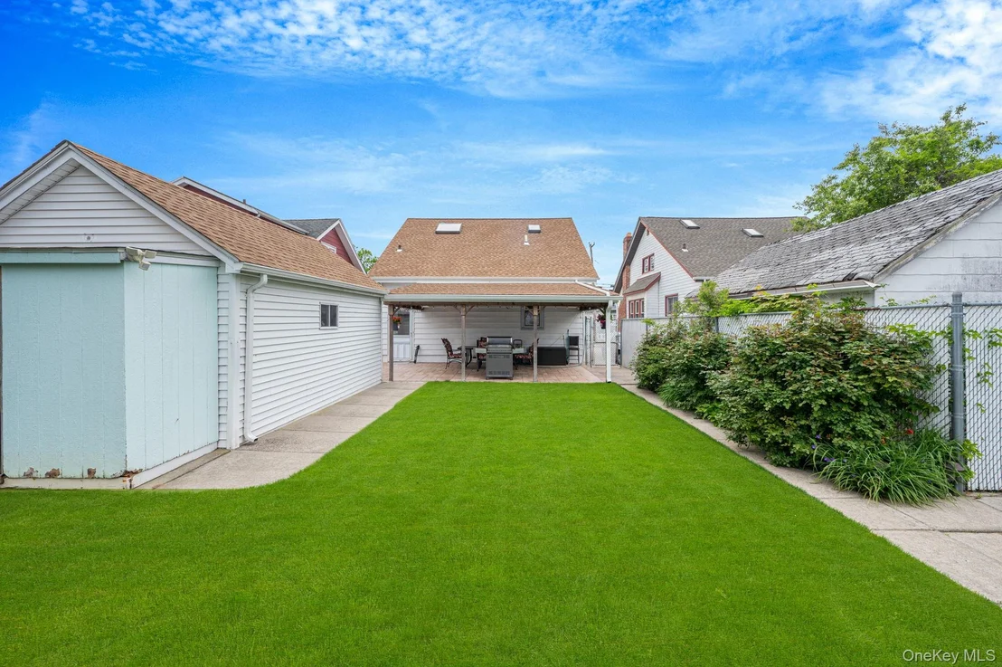 Photo of 167 Shaw Avenue