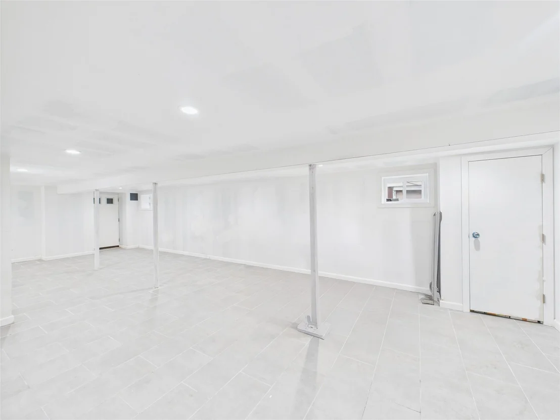 Photo of 102 Carroll Street
