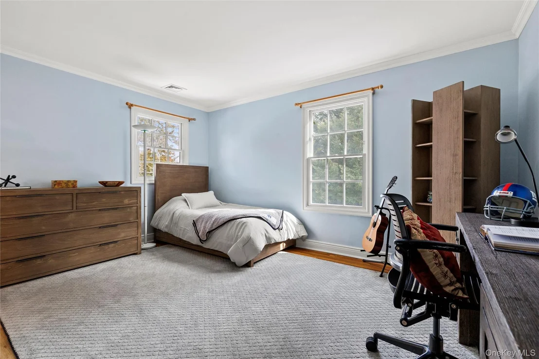 Photo of 69 Brevoort Lane