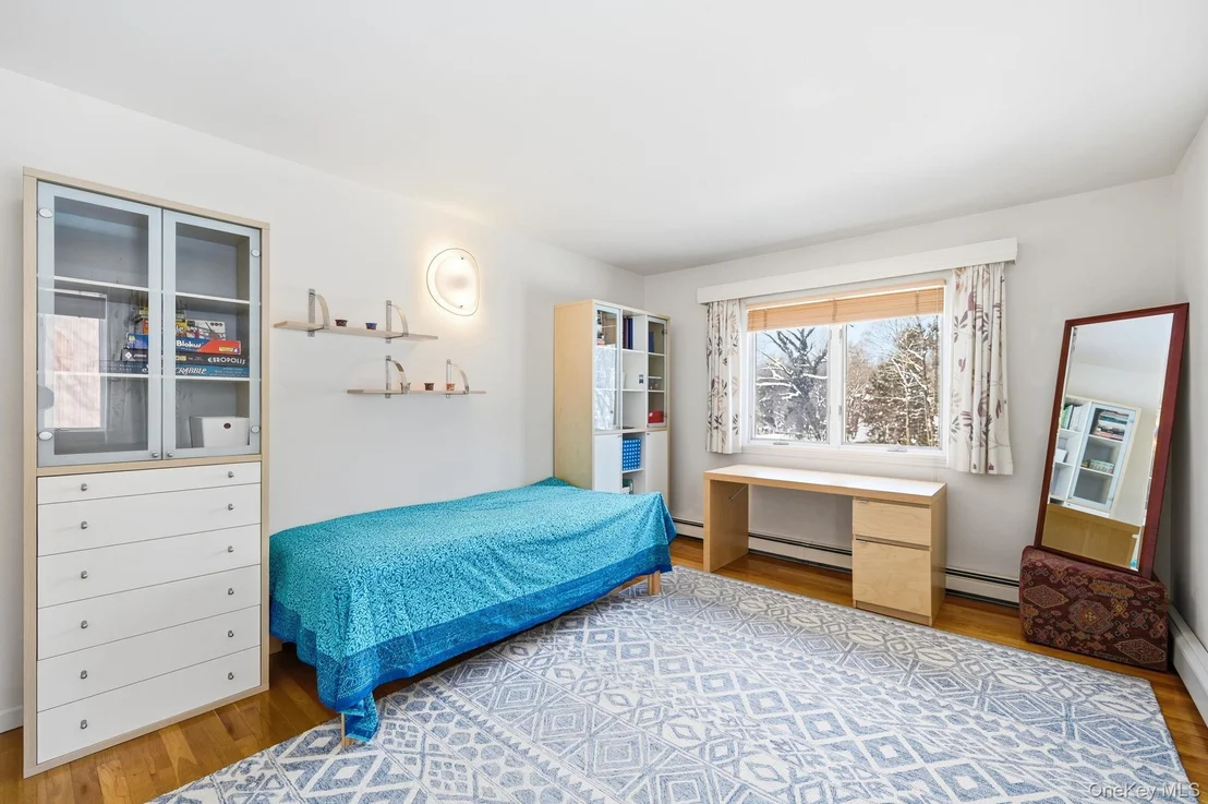 Photo of 10 Pine Brook Road