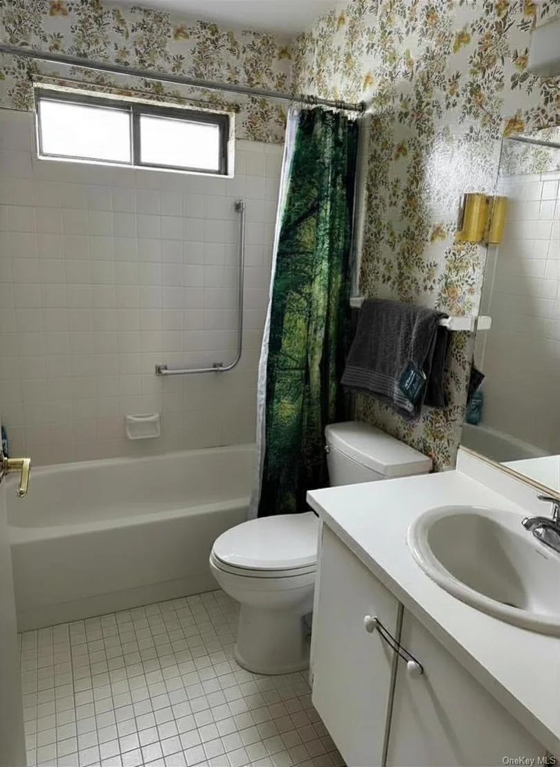 Photo of 268 Edinburgh Drive