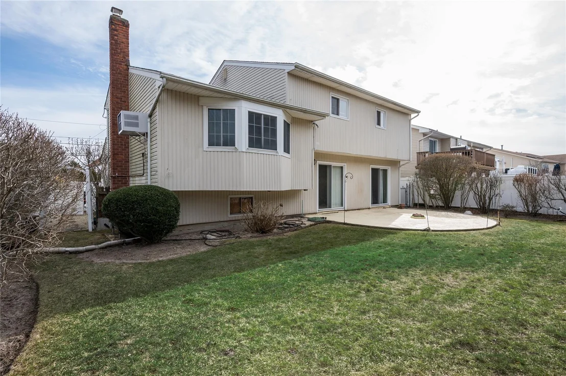 Photo of 2491 Malibu Road