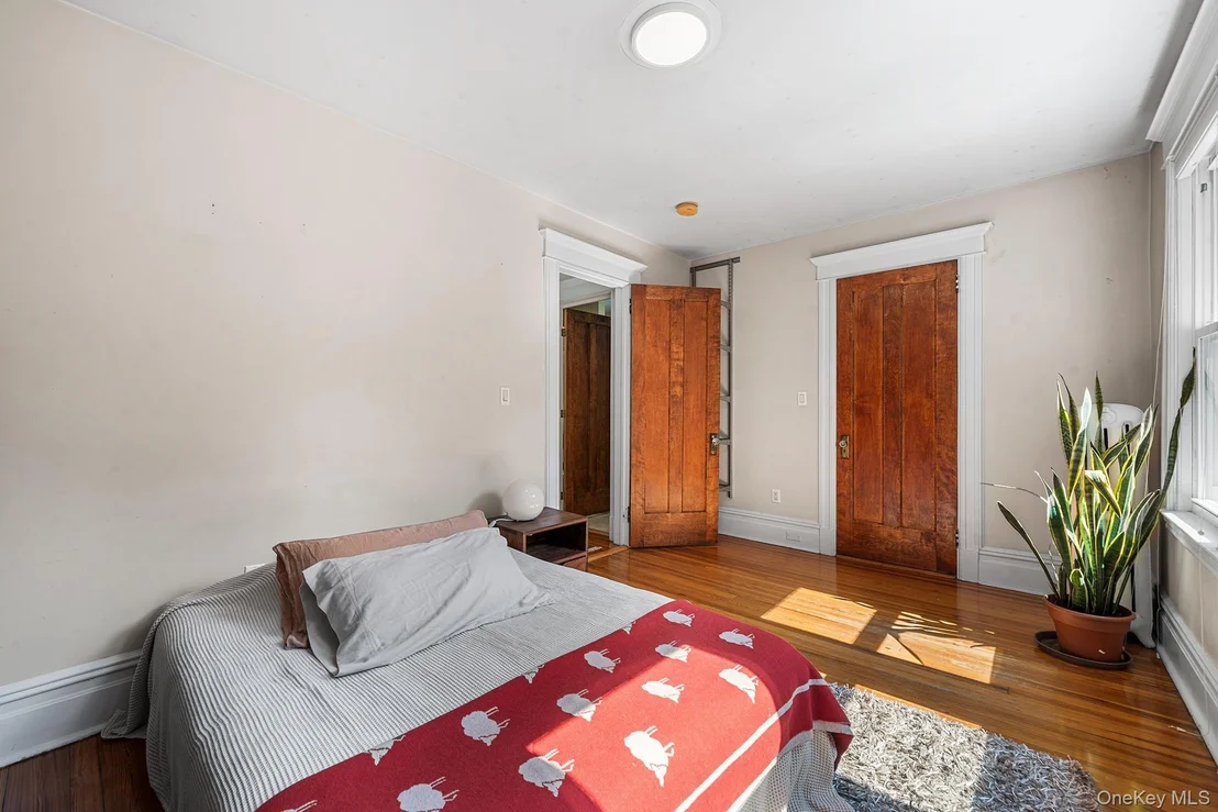 Photo of 72 Dalton Road