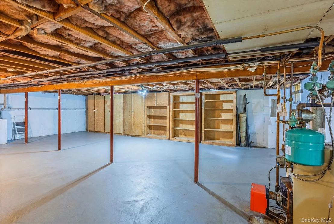 Photo of 37 Blue Jay Way