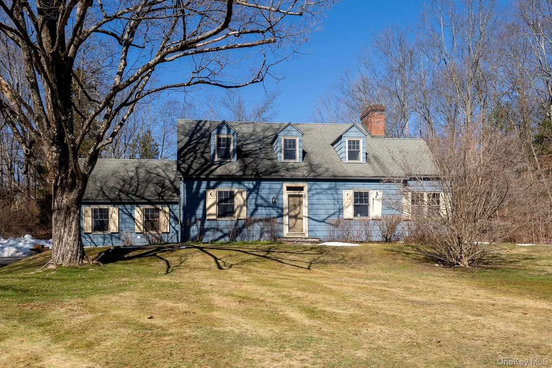 Photo of 3985 Route 82