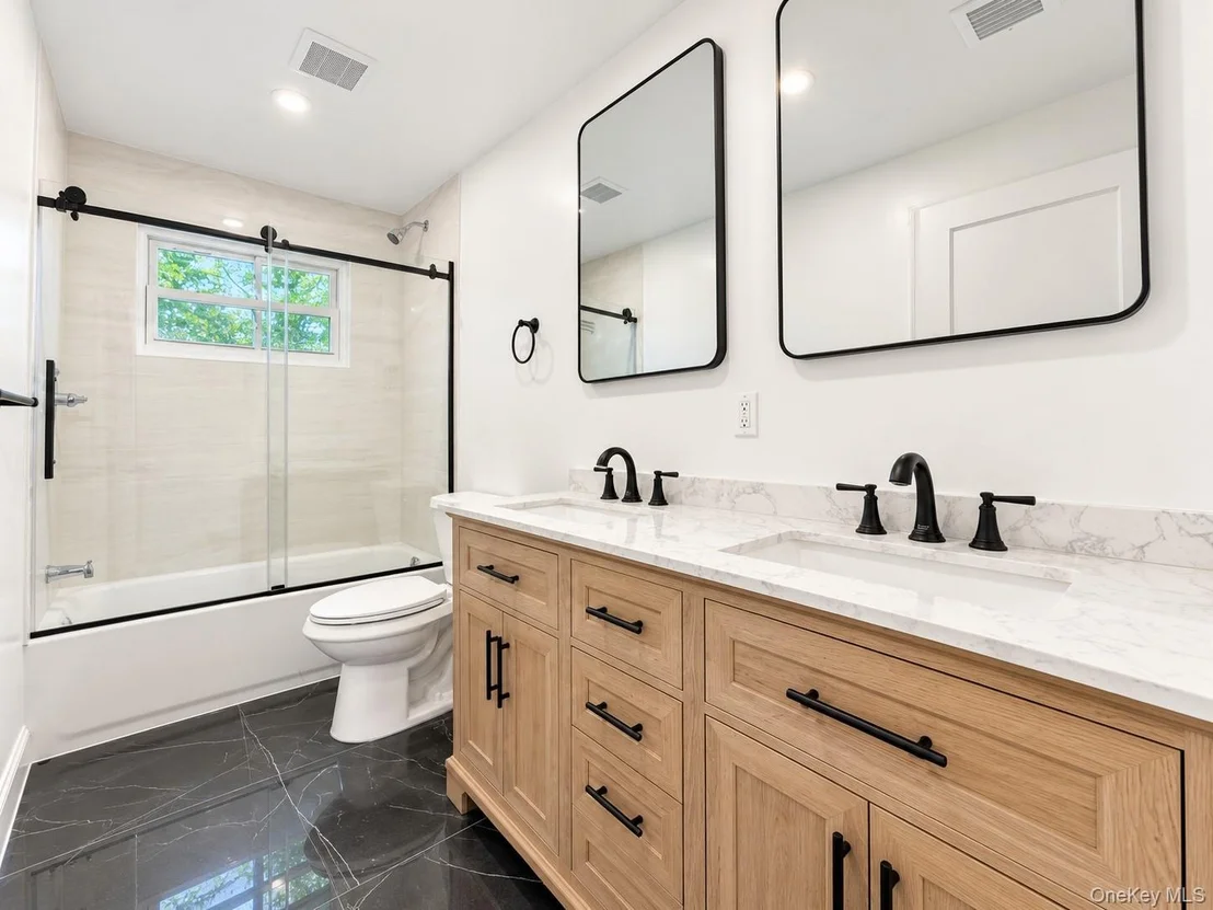 Photo of 21 Lama Drive