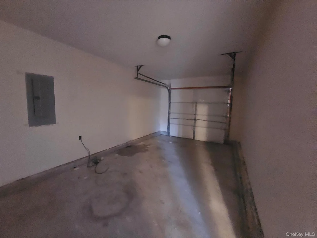 Photo of 556 Taylor Avenue