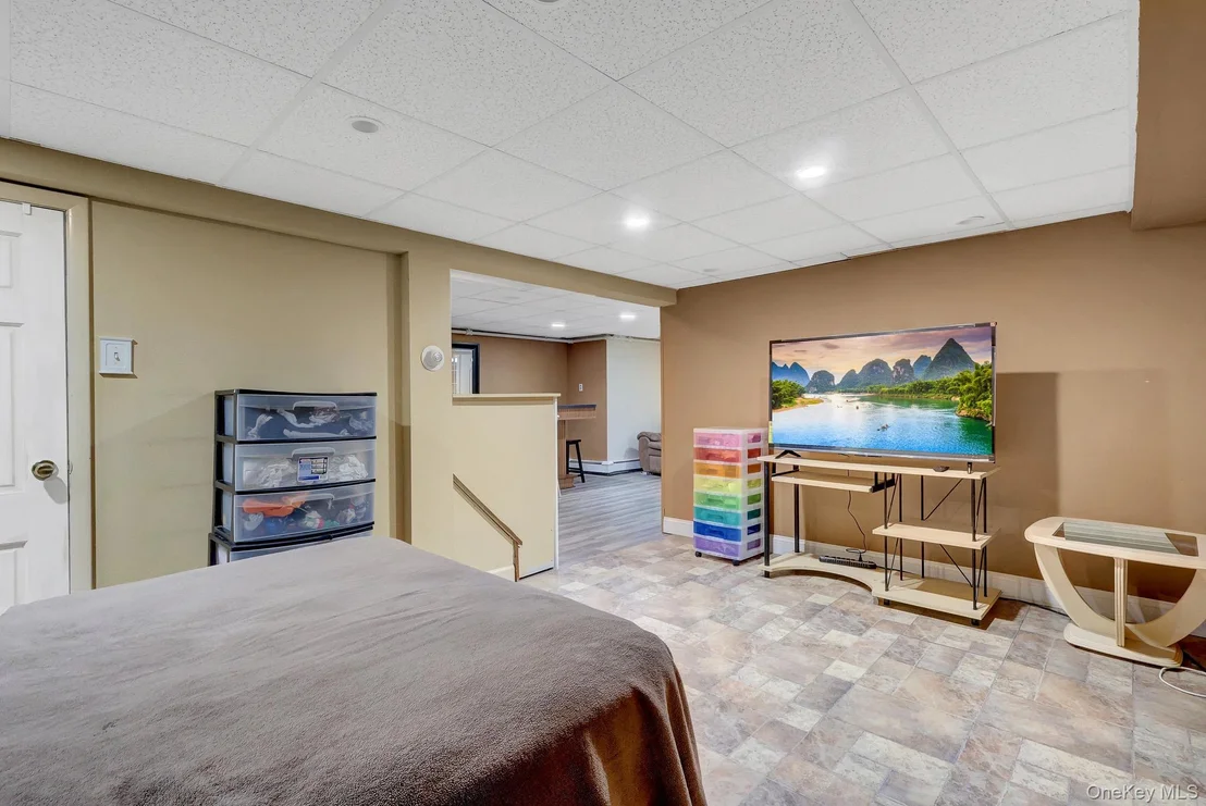 Photo of 121 Wright Avenue