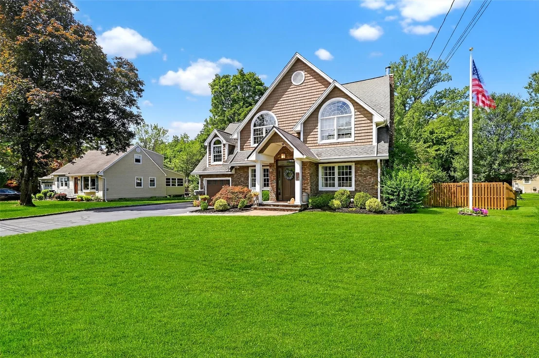 Photo of 13 Villa Drive