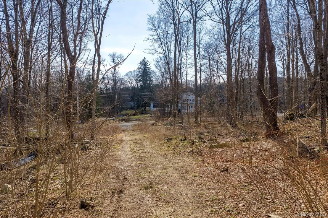 Photo of 576 Holmes Road
