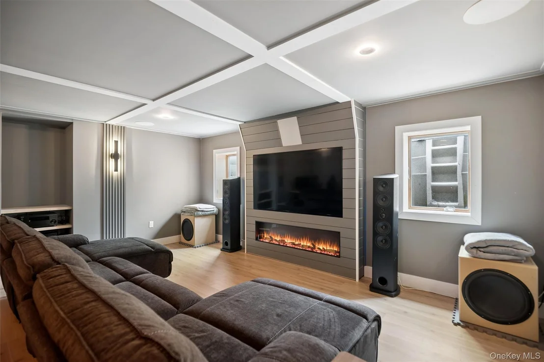 Photo of 10 Kingfisher Drive