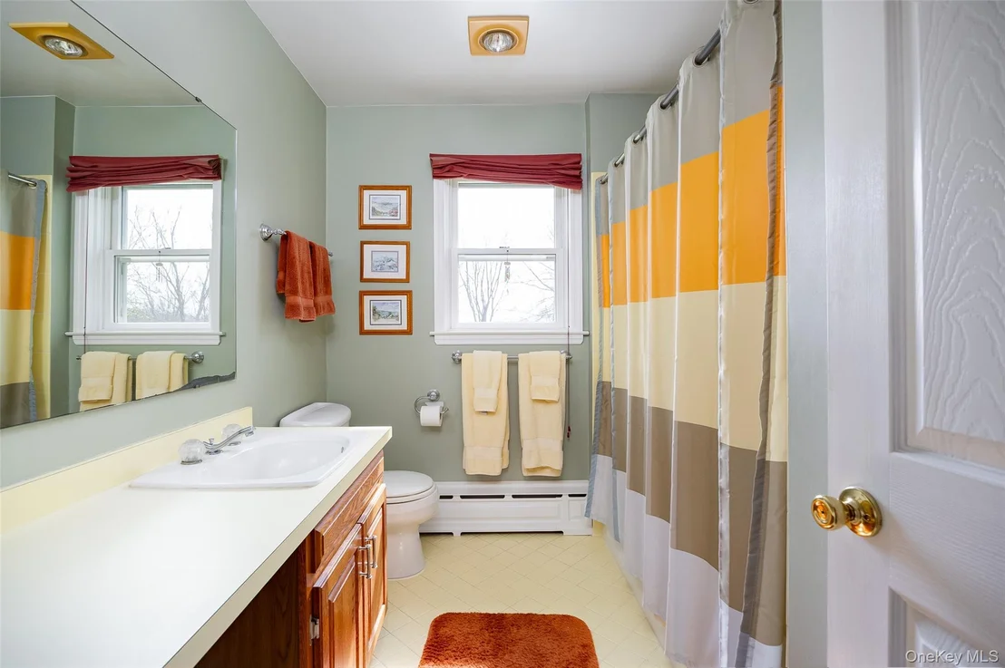 Photo of 102 Beaver Road