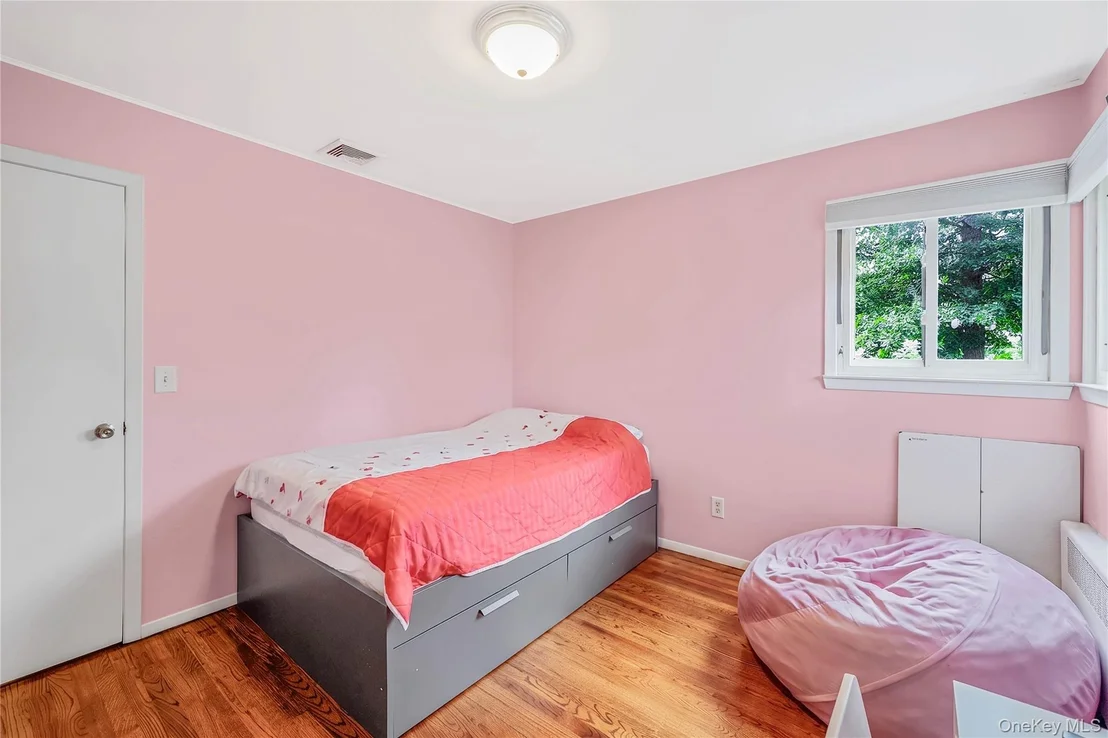 Photo of 2275 Hynes Place