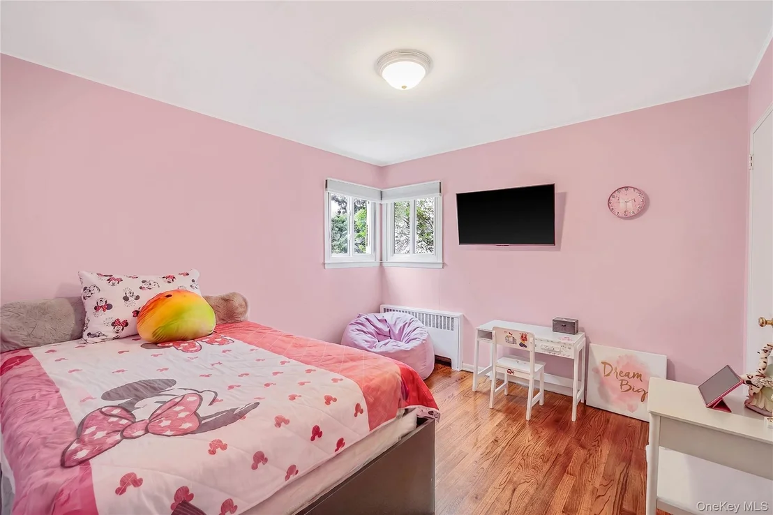Photo of 2275 Hynes Place
