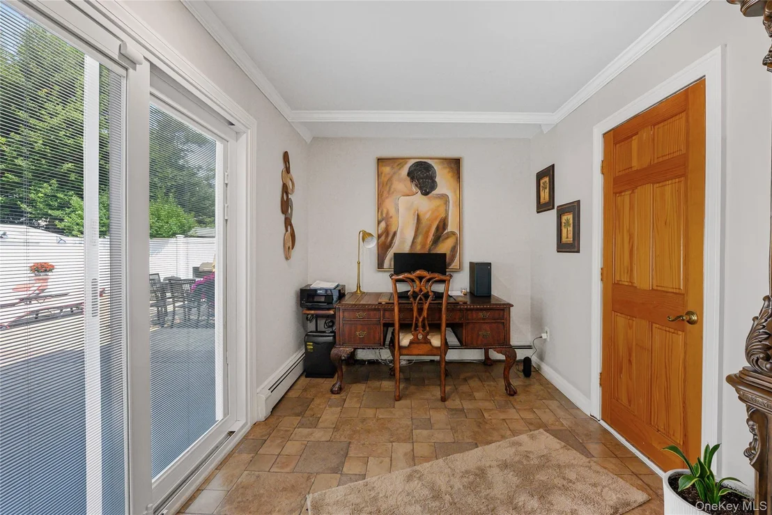 Photo of 28 Crabtree Lane