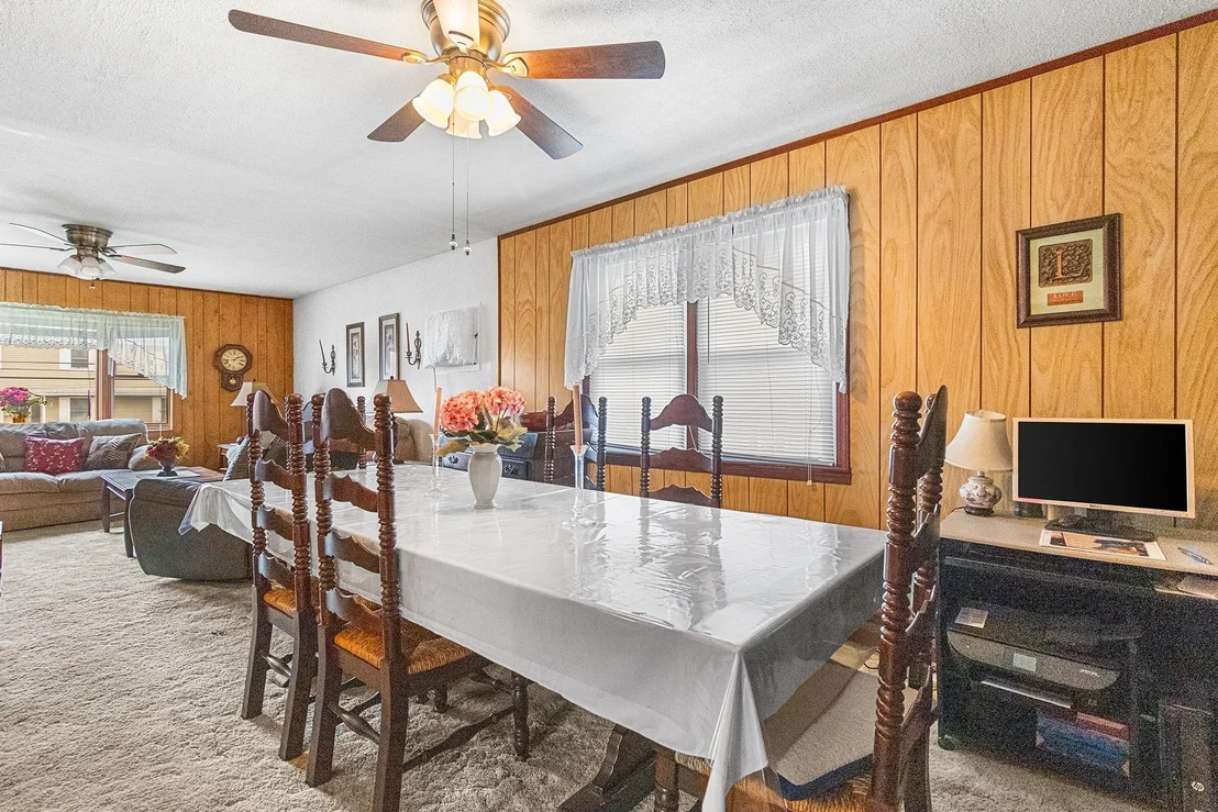 Photo of 116 Independence Avenue