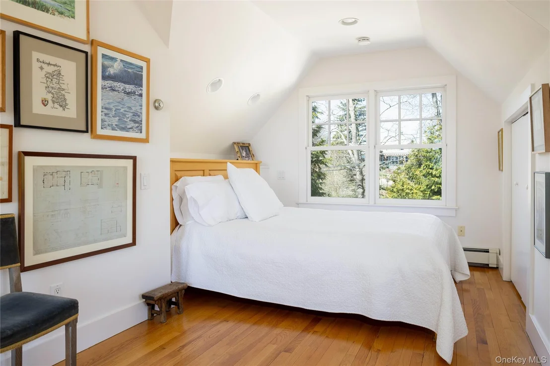 Photo of 255 S View Drive