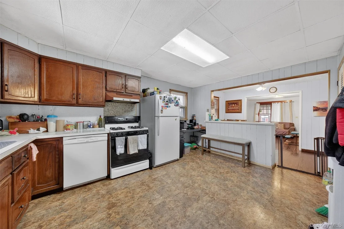 Photo of 5 Miller Place