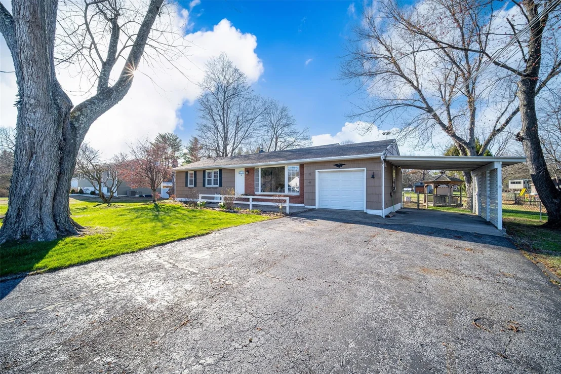 Photo of 43 Brown Road