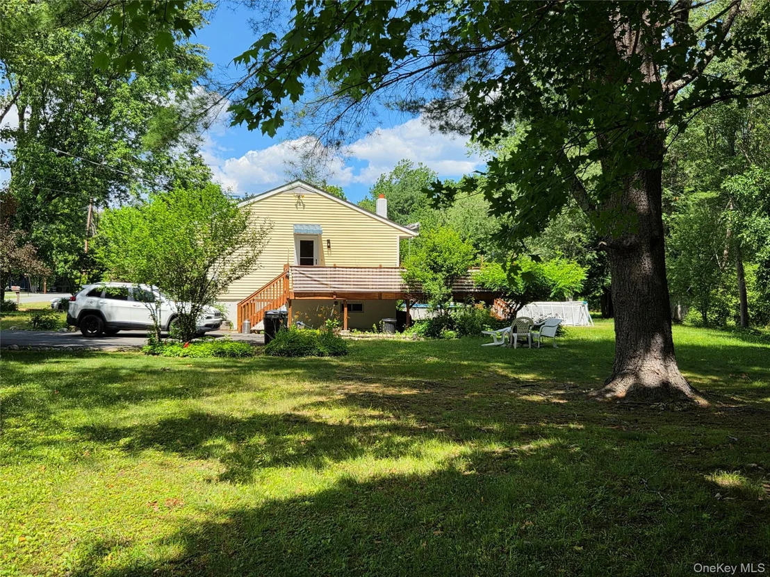 Photo of 4 Pinegrove Drive