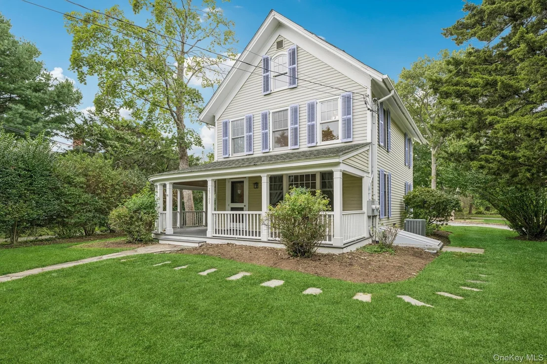Photo of 25105 Main Road N