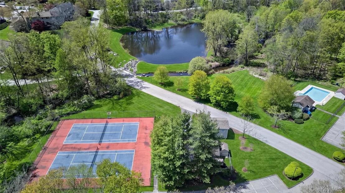 Photo of 70 Krystal Drive