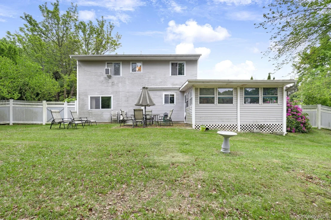 Photo of 2 Mohican Road