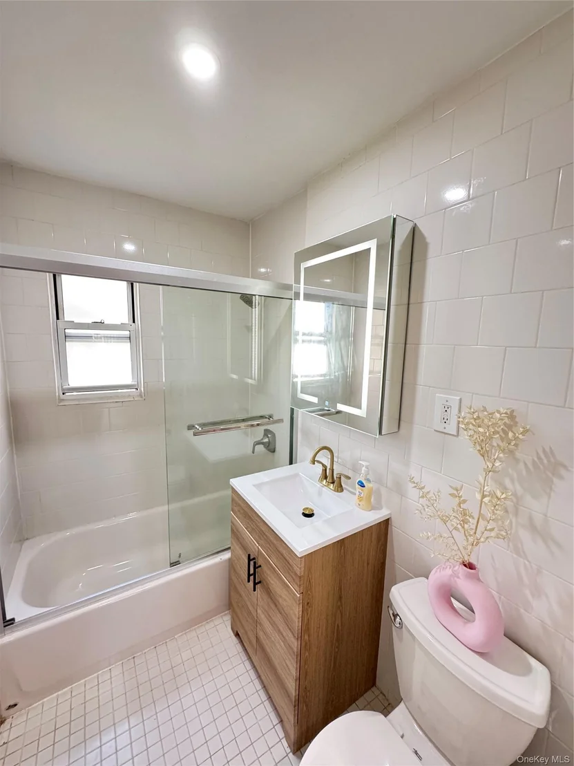 Photo of Unit A at 138-46 68th Drive