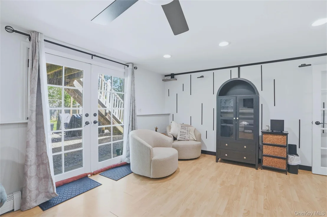 Photo of 12 Daisy Lane